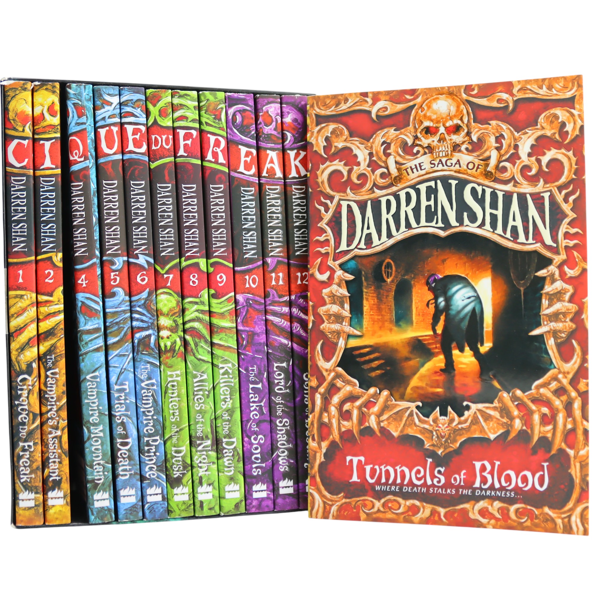 K. Eng. Tunnels of Blood / Darren Shan
