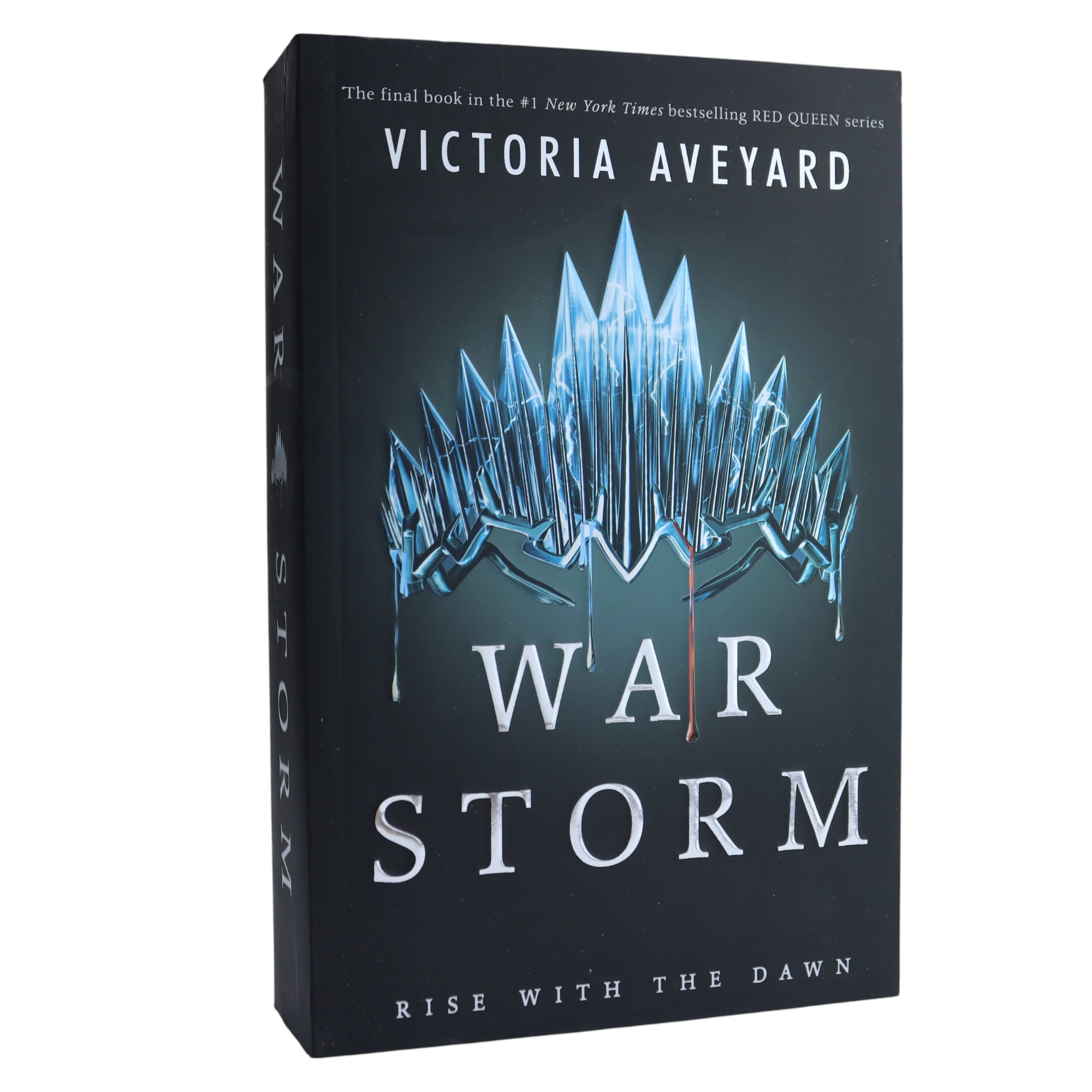 K. Eng. War Storm / Victoria Aveyard