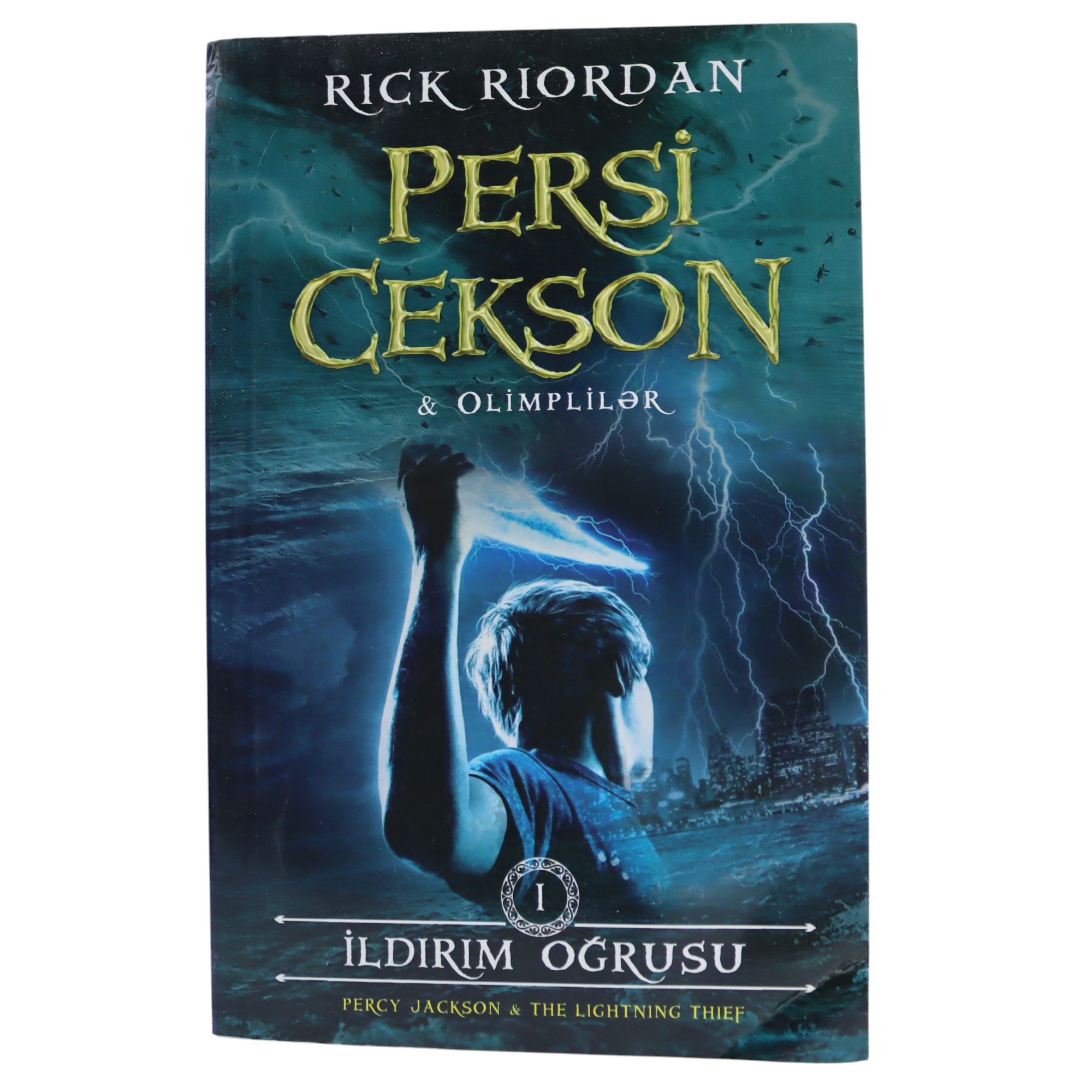 PERSI CEKSON ILDIRIM OGRUSU - RICK RIORDAN (2018) 10.90 / Qanun Nəşriyyatı