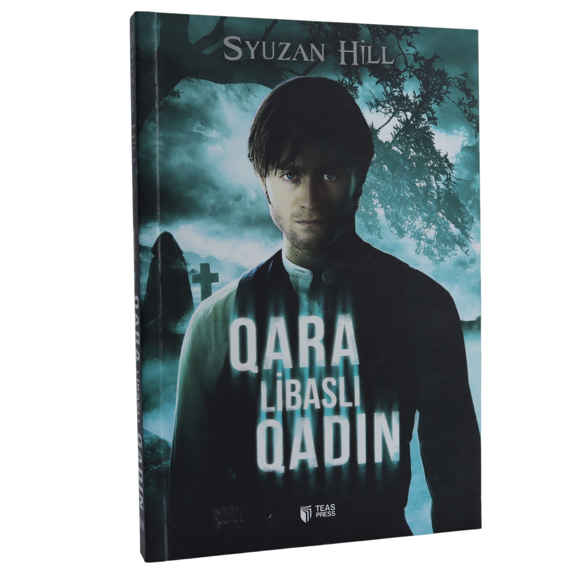 QARA LIBASLI QADIN